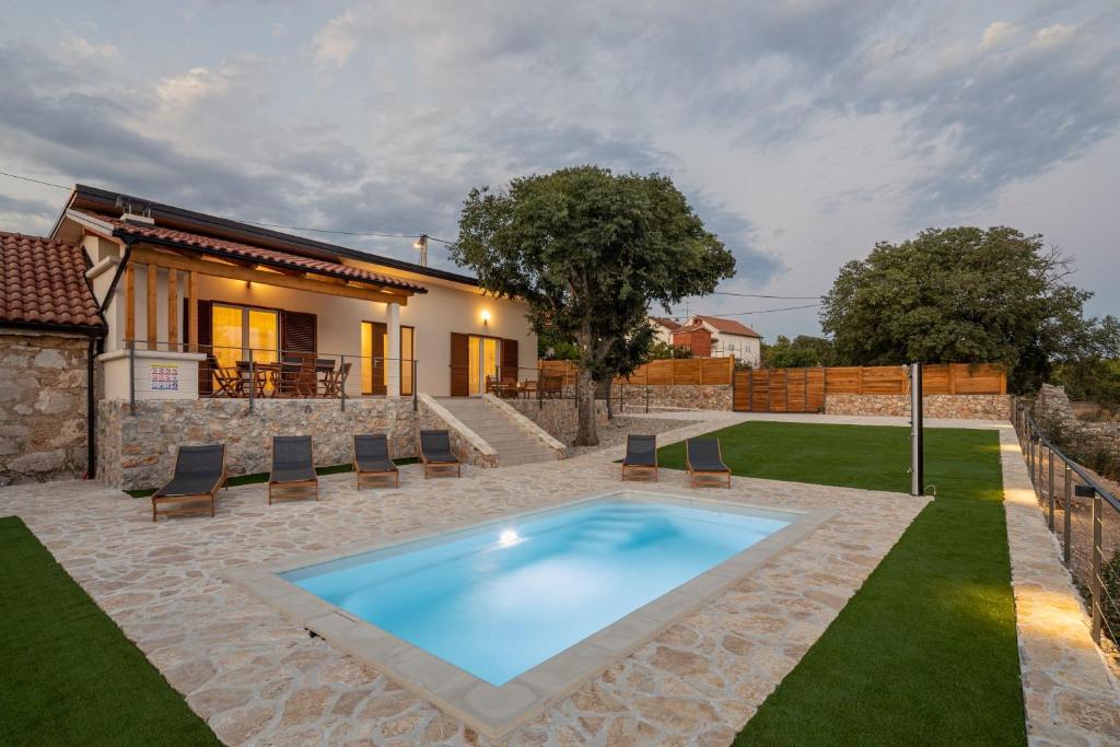 Villa Mara