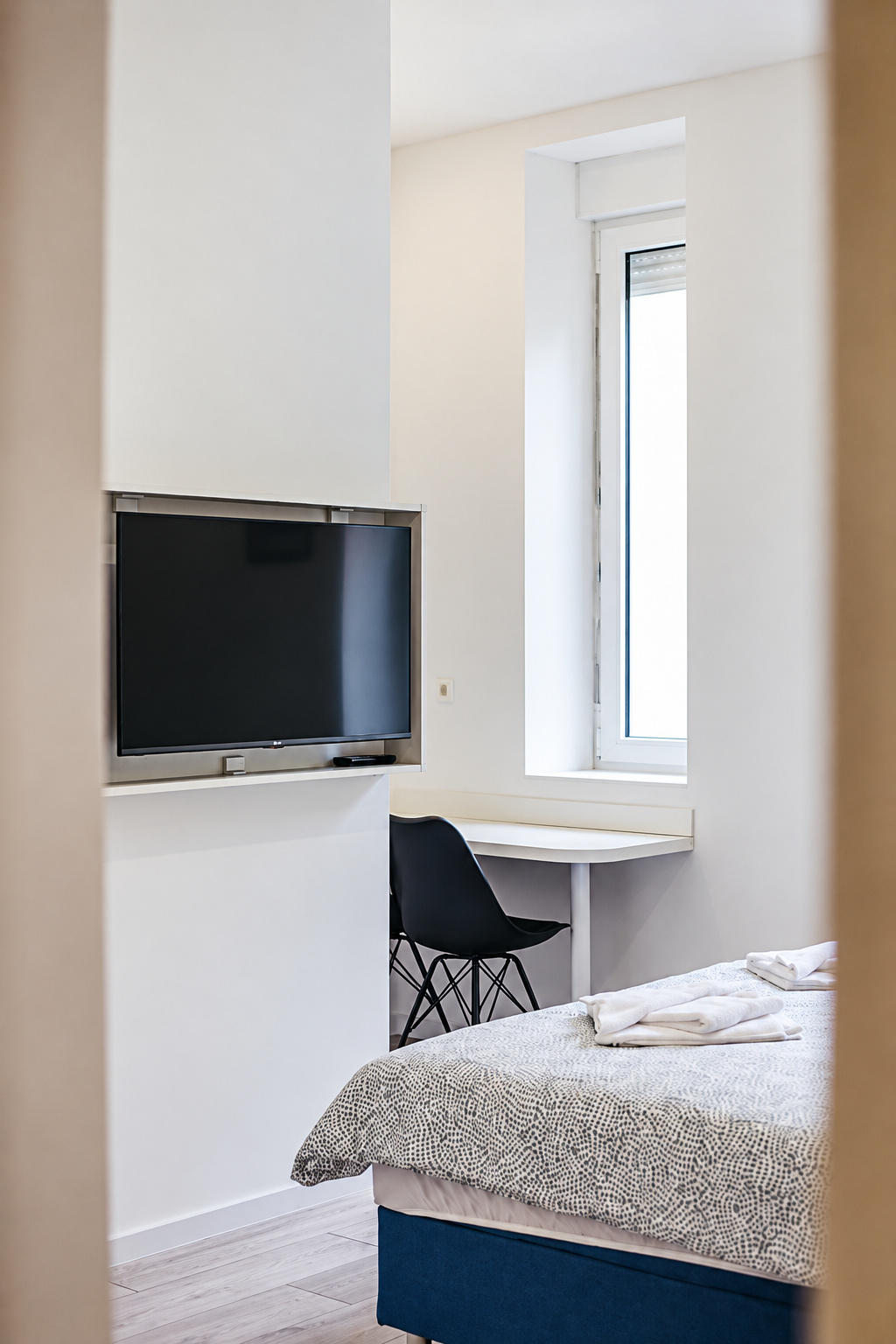 Mika Apartment and Studios